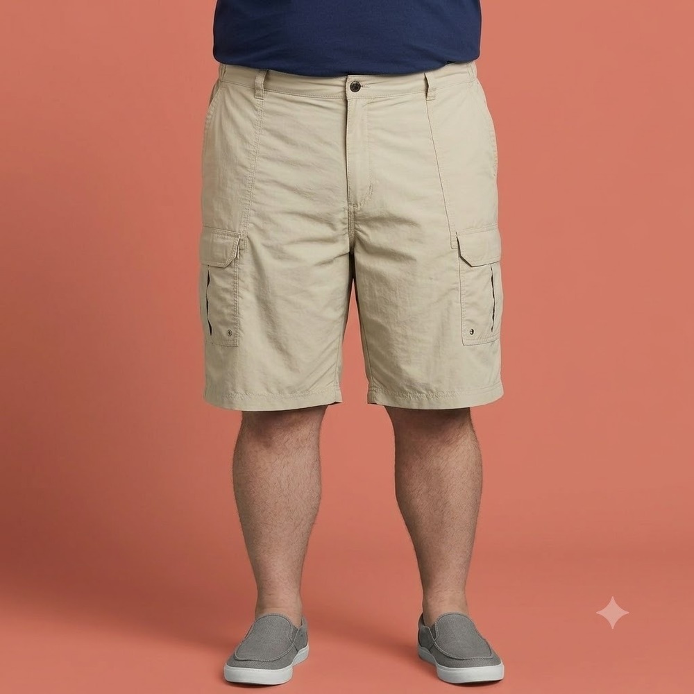 Columbia Men's 44 Beige Nylon Performance Cargo Shorts Elastic Waist‎ EUC